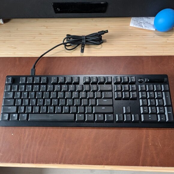 Razer DeathStalker V2 - Picture 2 of 7
